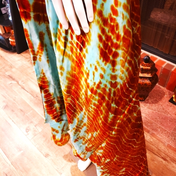 LAST ONE***MANISH VAID Ocean Dreams Turq. TIE DYE Hi-Lo Silk Emb. Dress-NWT-OS - Picture 5 of 9